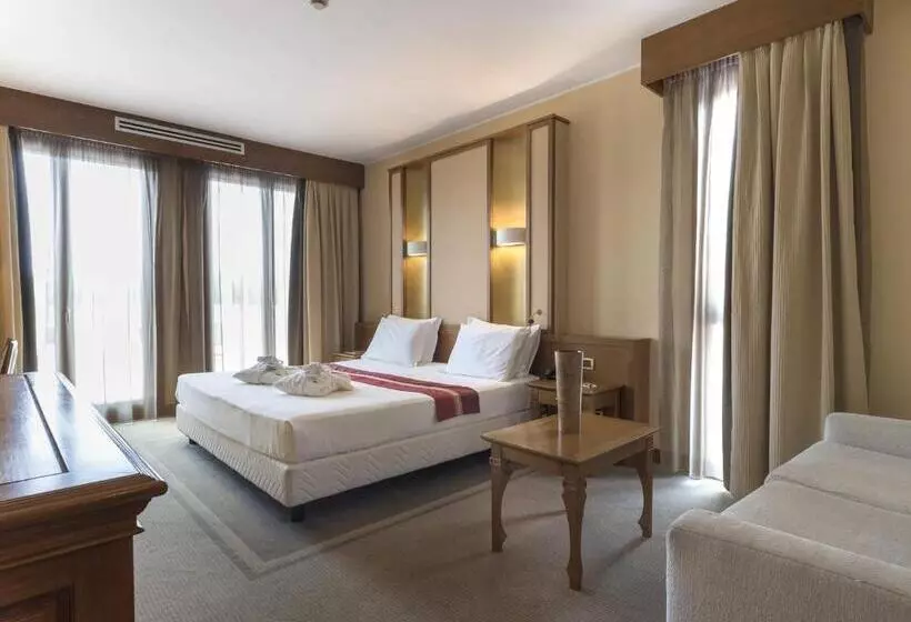 هتل Thai Si Royal Thai Spa