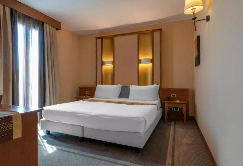 هتل Thai Si Royal Thai Spa