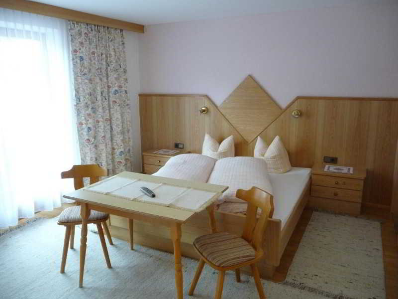 膳宿费 Alpenheim Jörgele