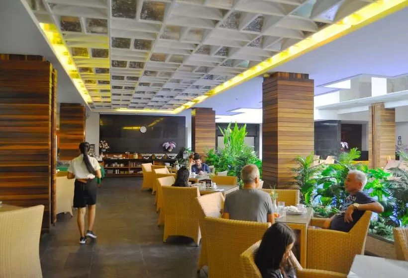 Ping Hotel Seminyak Bali