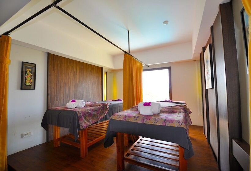 Ping Hotel Seminyak Bali
