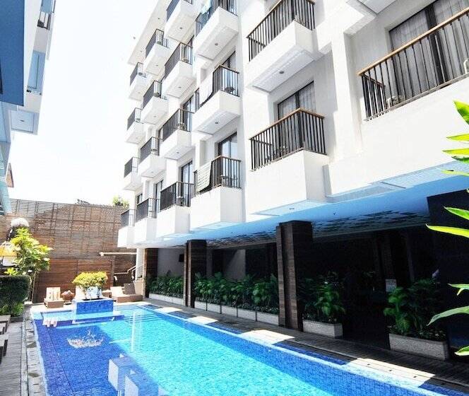 Ping Hotel Seminyak Bali