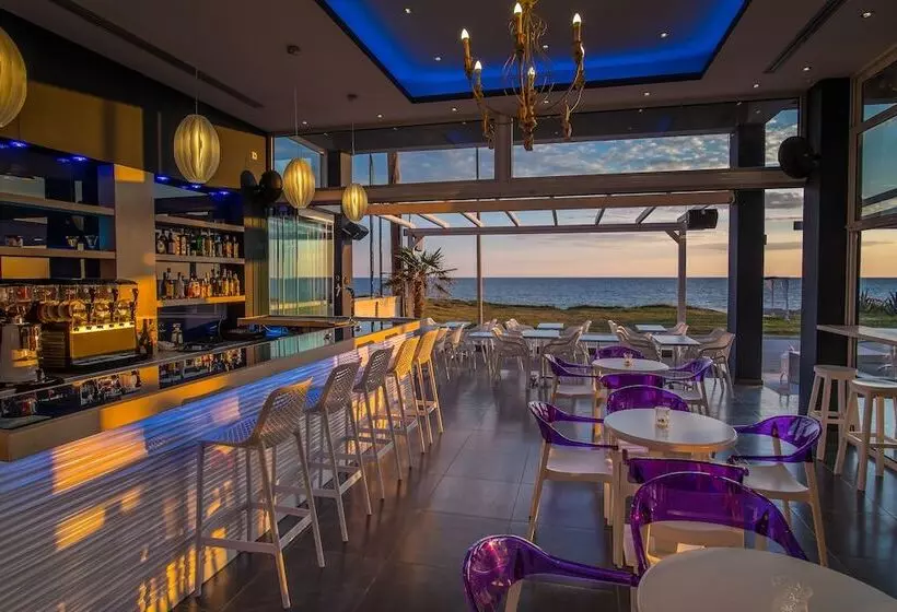 Sesa Boutique Hotel & Restaurant