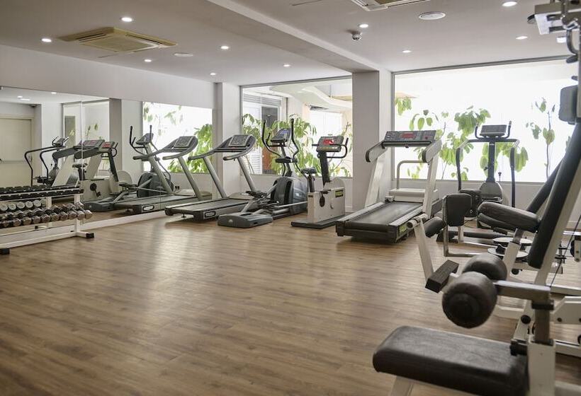 Sunrise Oasis Hotel & Waterpark