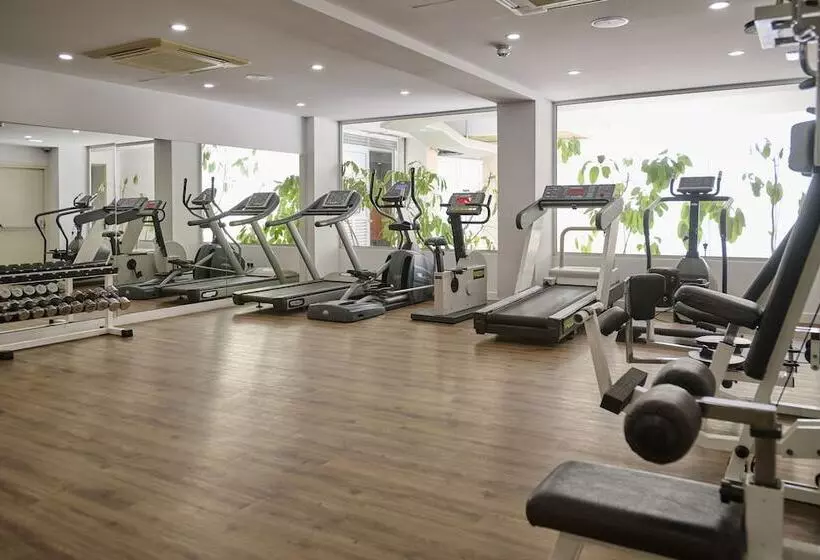 Sunrise Oasis Hotel & Waterpark