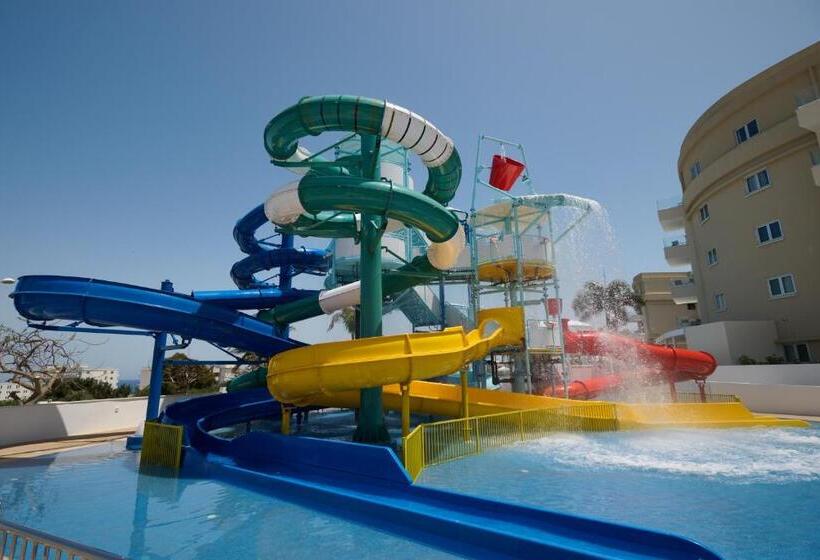 Sunrise Oasis Hotel & Waterpark