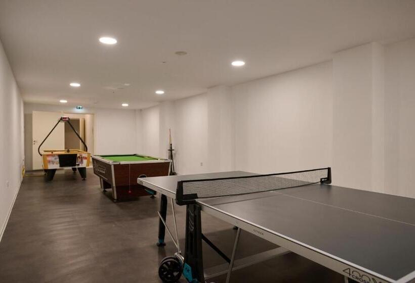 Sunrise Oasis Hotel & Waterpark