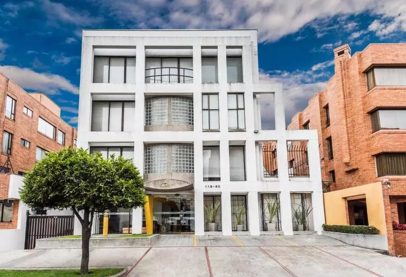 Travelers Suites Gold