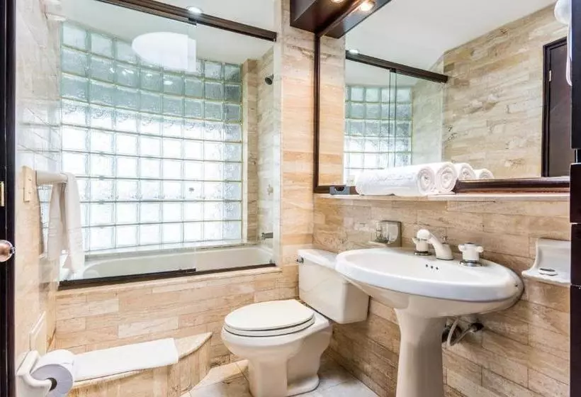 Travelers Suites Gold