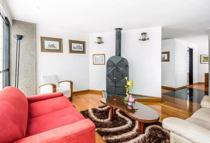 Travelers Suites Gold