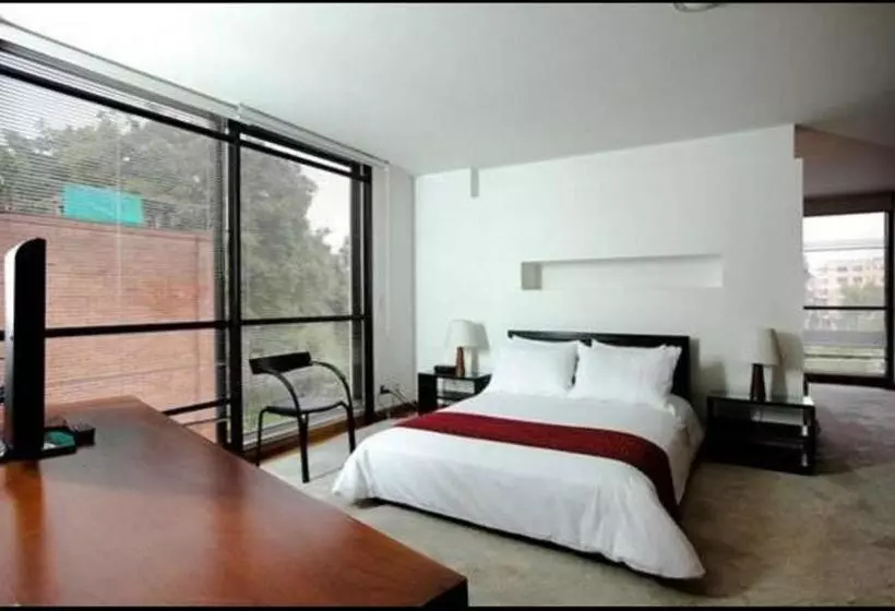 Travelers Suites Gold