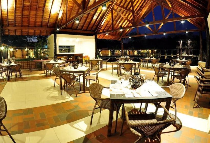 هتل Alta Gracia Parque