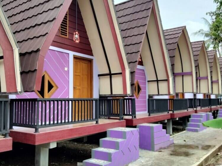 Hotel Bungalow Ungu Kebumen
