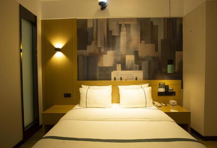 בית מלון כפרי City Comfort Inn Huanggang Luotian Yishui Waitan