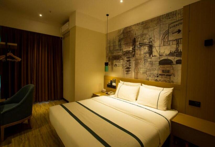 בית מלון כפרי City Comfort Inn Huanggang Luotian Yishui Waitan