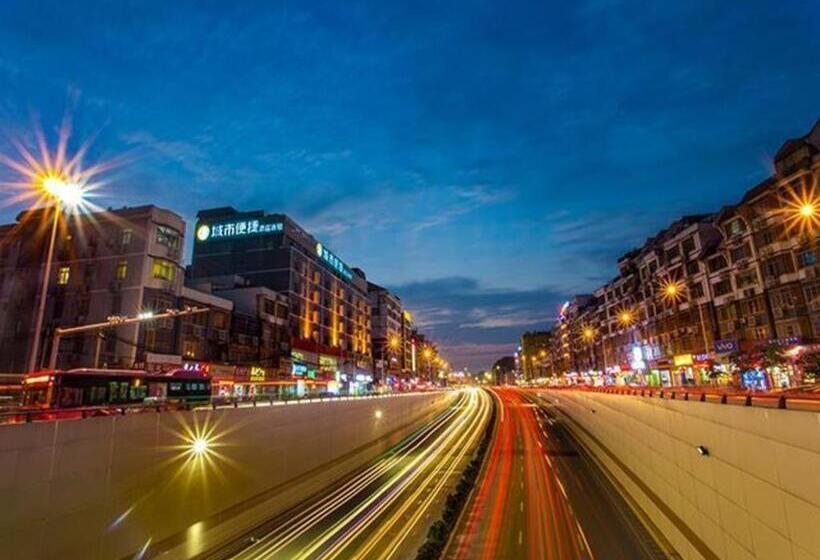 هتل City Comfort Inn Nanning Dashatian Metro Station