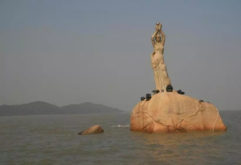 ホテル City Comfort Inn Zhuhai Qinglv Middle Road Riyuebei Grand Theater