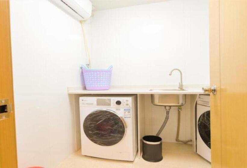 בית מלון כפרי City Comfort Inn Zhuhai Qinglv Middle Road Riyuebei Grand Theater