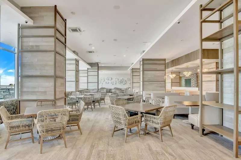 ホテル Daytona Grande Oceanfront Resort