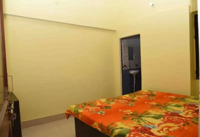 Hotelli Goroomgo Yatri Niwas Prayagraj