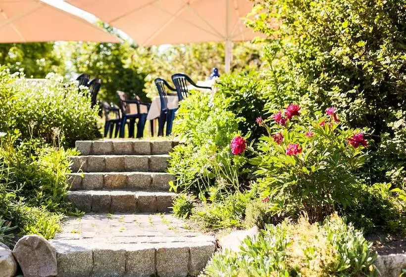 Hotelli Gutshaus Barkow