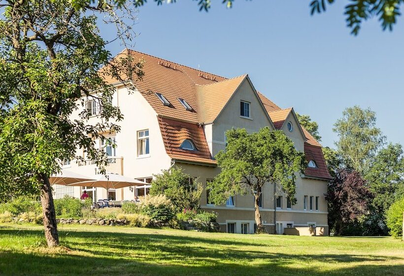 فندق Gutshaus Barkow