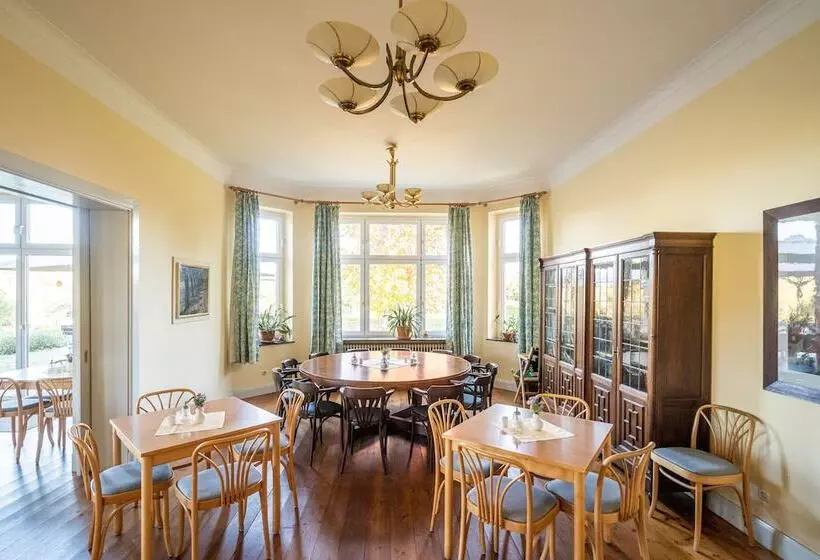 Hotelli Gutshaus Barkow