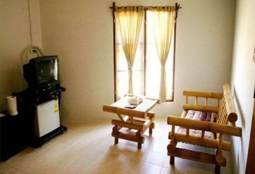 Hotel Phuklenglom Wang Nam Khiao