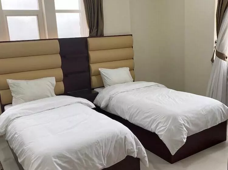 هتل Red  Razat Alard 2