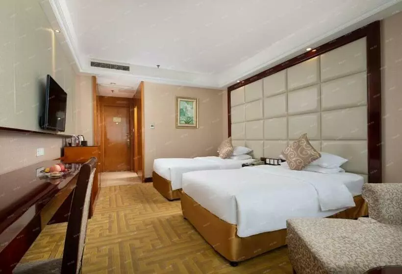 Hotelli Yangzi International