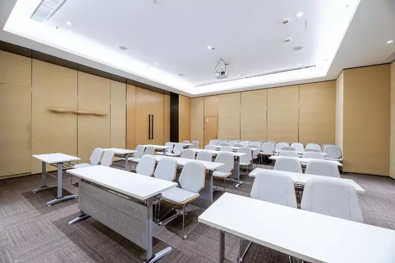 Ji Hotel Shenyang Middle Road Branch