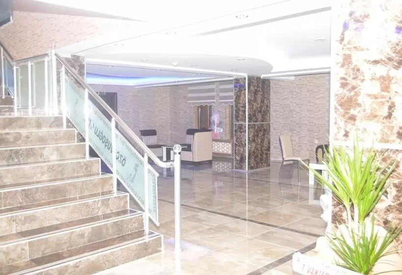 Hotell Oz Cavusoglu