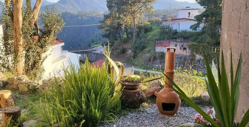 Hotelli Posada Quinta Lux
