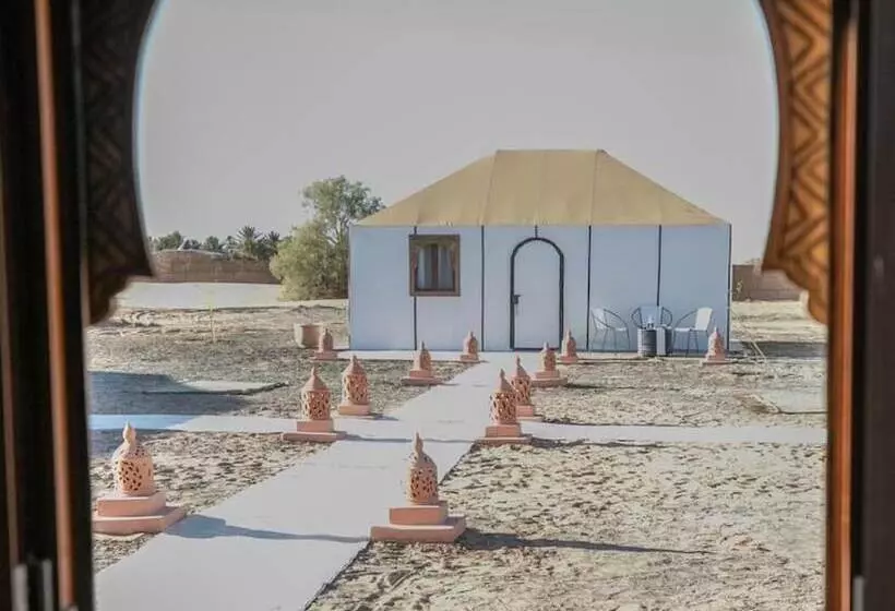 ホテル Sahara Splendor Camp