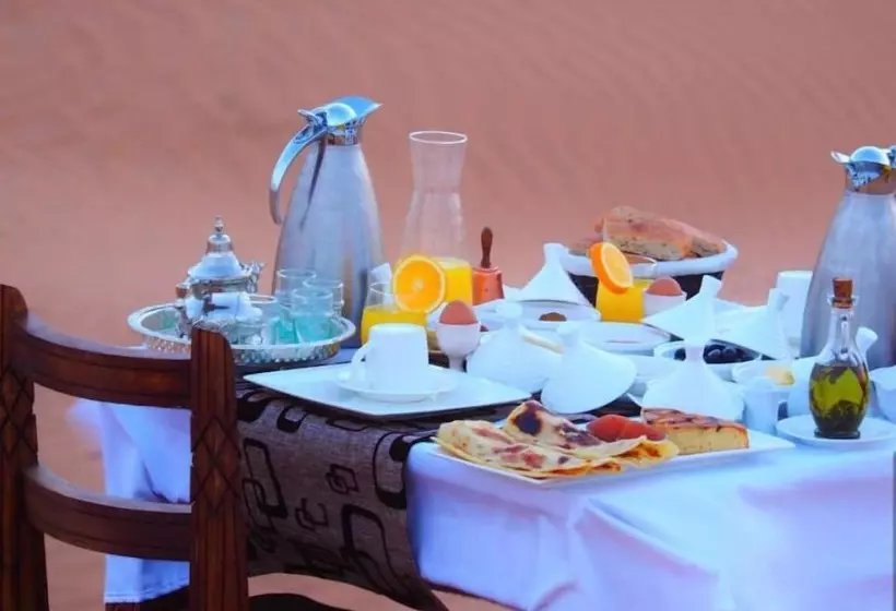 ホテル Sahara Splendor Camp