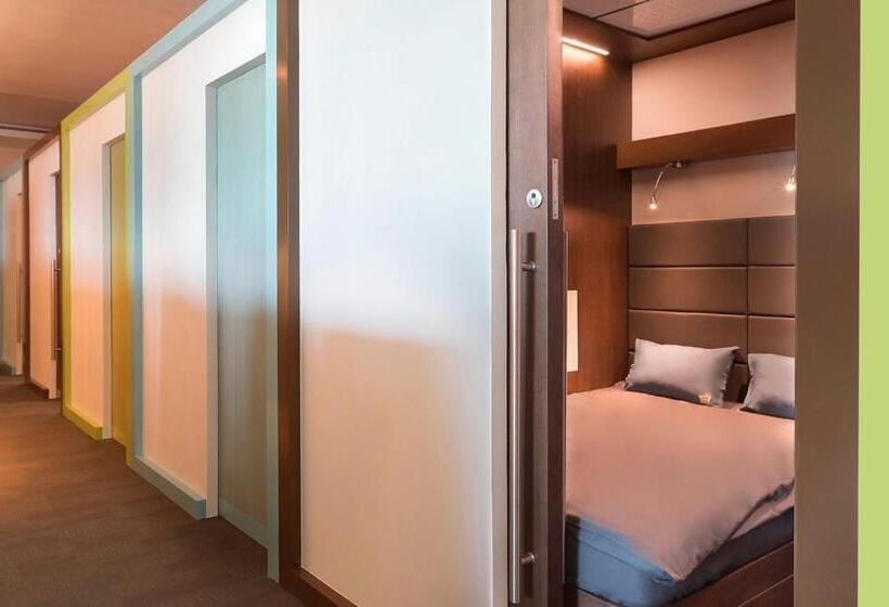 Hotel Sleep N Fly Sleep Lounge, South Node Transit Only