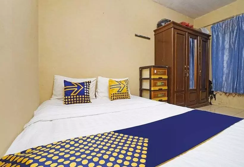 Hotelli Spot On 90916 Eco Tourism Geopark Rajamandala Homestay