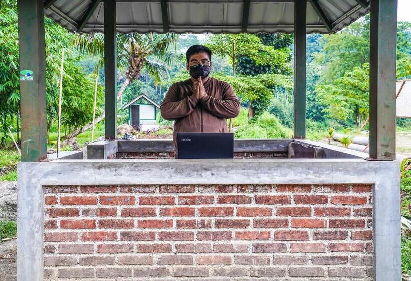 فندق Spot On 90916 Eco Tourism Geopark Rajamandala Homestay