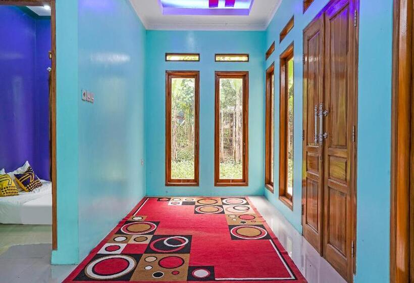 فندق Spot On 90916 Eco Tourism Geopark Rajamandala Homestay