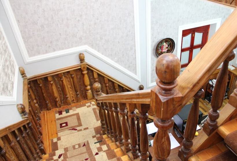 بنسيون Best Guesthouse