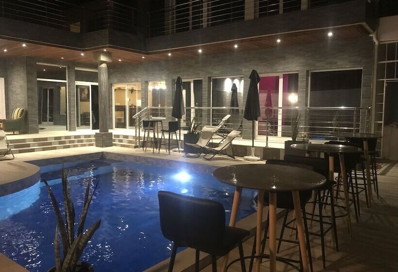 پانسیون Chez Daniel Mbene