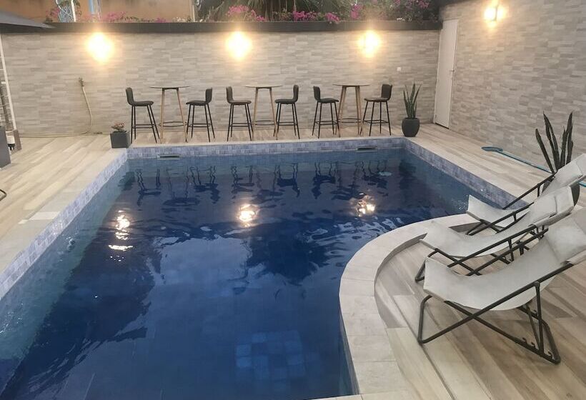 پانسیون Chez Daniel Mbene