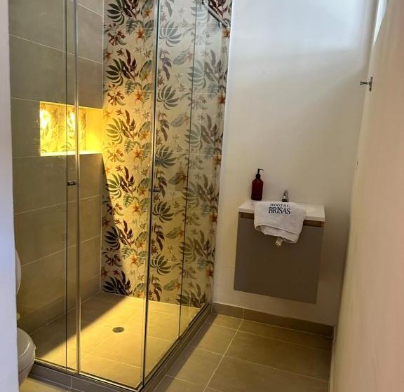 پانسیون Hostel Brisas Del Nevado