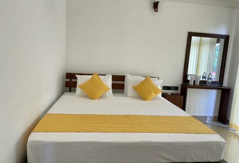 Pension Theon Resort