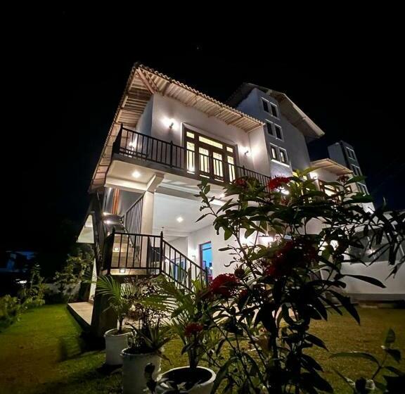 Pension Theon Resort