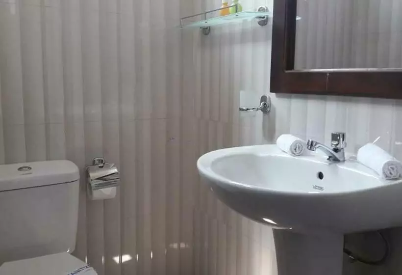 Majatalo Theon Resort