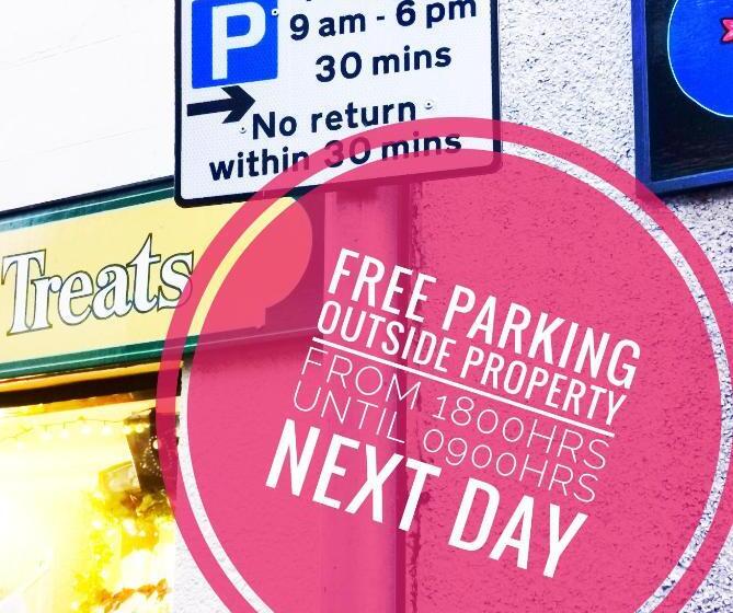 ユースホステル Rooms On The High Street