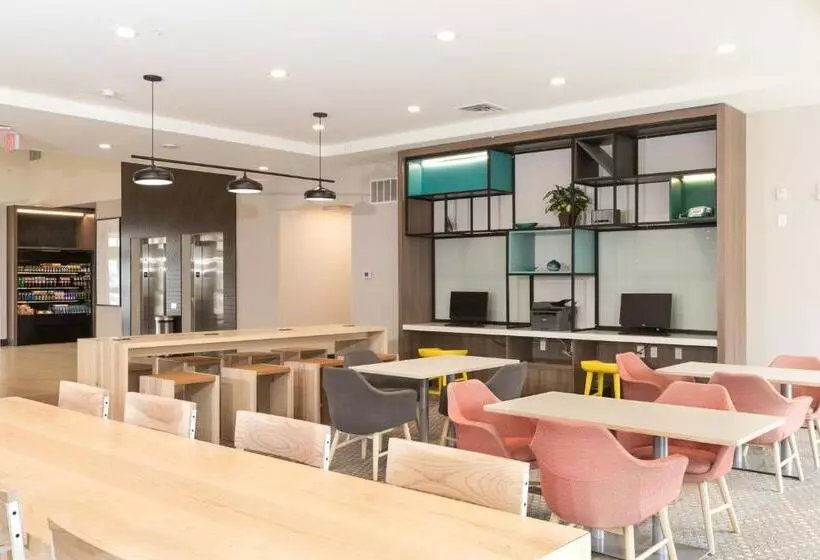 ホテル Holiday Inn & Suites Detroit   Troy, An Ihg