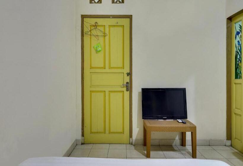 בית מלון כפרי Oyo 90892 My Guest House Syariah