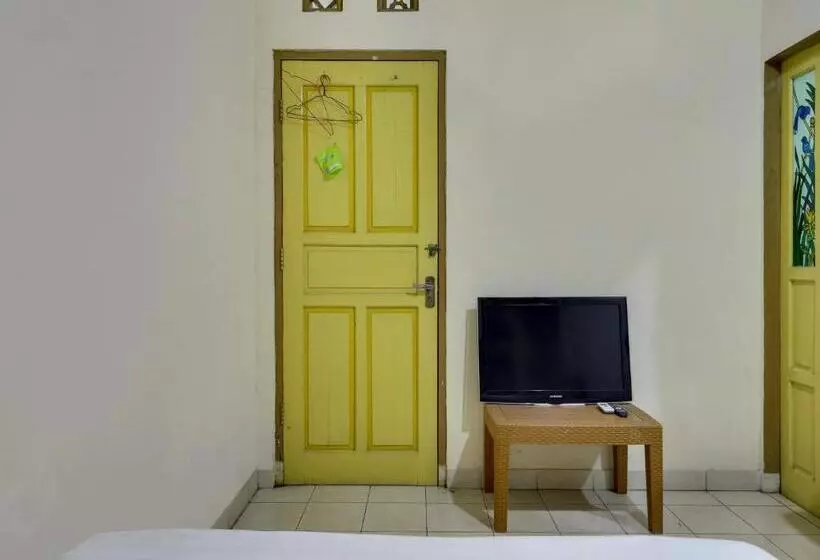 Hotelli Oyo 90892 My Guest House Syariah